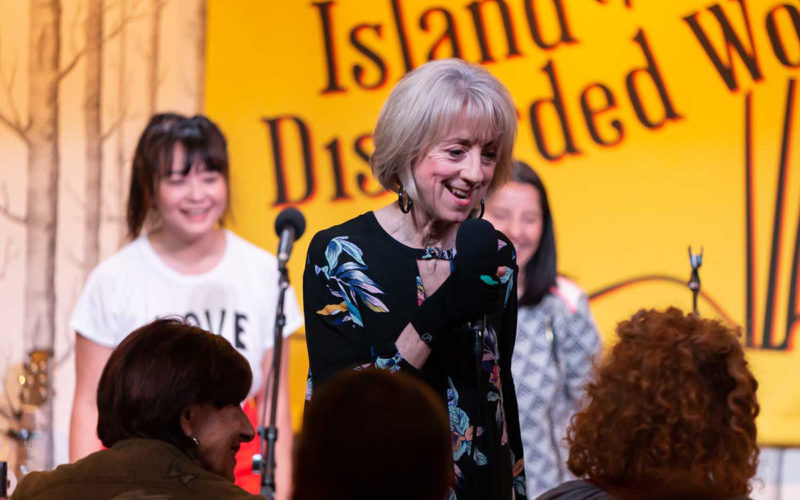Sue with audience